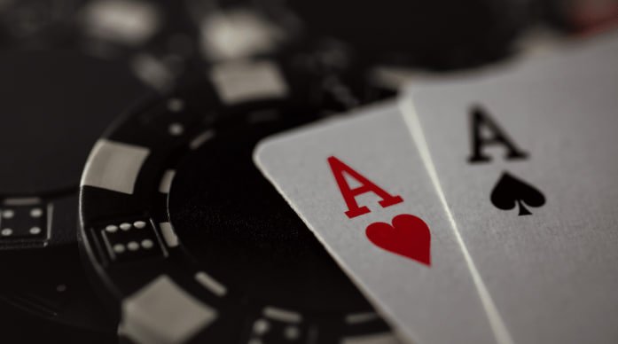 Provider Live Casino terpercaya yang bermitra dengan ojkt88 termasuk Evolution Gaming dan Pragmatic Play