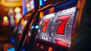 Permainan baccarat dan meja kasino premium di ojkt88